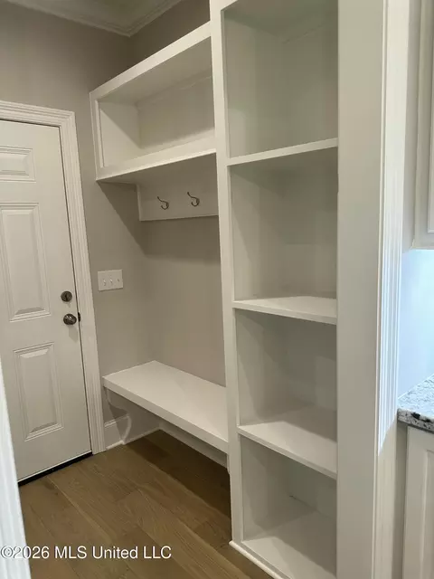 Entry Way - 414 Old Maple Cv, Madison, MS 39110 photo 1 of 2