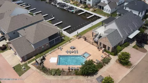 Exterior - 917 Bald Eagle Dr, Brandon, MS 39047 photo 6 of 7