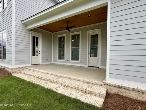 Exterior - 917 Bald Eagle Dr, Brandon, MS 39047 photo 3 of 7