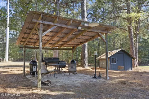 Exterior - 1245 Highway 25, Lena, MS 39094 photo 10 of 20