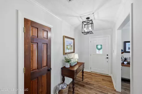 Entry Way - 403 Warwick Rd, Clinton, MS 39056 photo 1 of 1