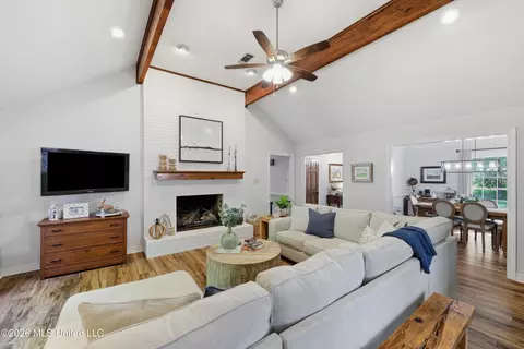 Living - 403 Warwick Rd, Clinton, MS 39056 photo 1 of 1