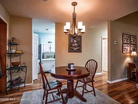 Dining - 556 Chickasaw Rd, Pope, MS 38658 photo 1 of 2