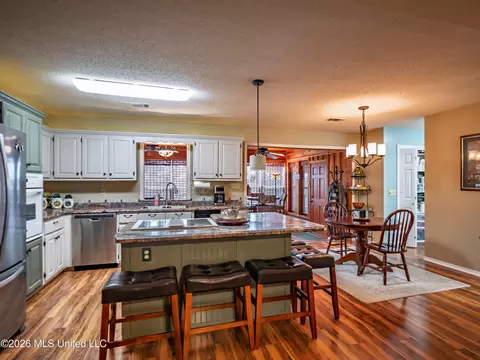 Kitchen - 556 Chickasaw Rd, Pope, MS 38658 photo 1 of 5