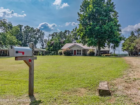 Exterior - 556 Chickasaw Rd, Pope, MS 38658 photo 3 of 25