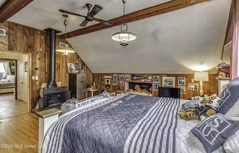 Bedroom - 4737 Sherbrook Dr, Jackson, MS 39212 photo 5 of 9
