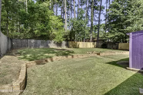 Exterior - 4737 Sherbrook Dr, Jackson, MS 39212 photo 3 of 4