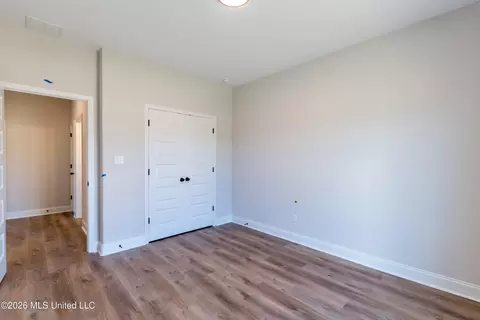 Bedroom - 7658 John Elliott Ln, Hernando, MS 38632 photo 3 of 5