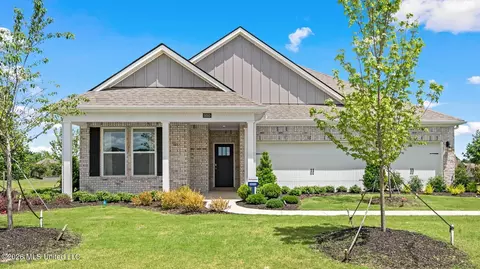 5444 Sipsey Way, Olive Branch, MS 38654