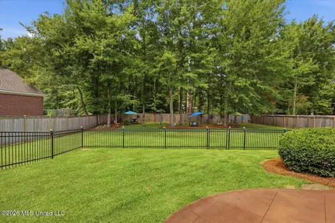 Exterior - 308 Creston Cv, Brandon, MS 39042 photo 12 of 20