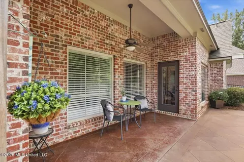 Exterior - 308 Creston Cv, Brandon, MS 39042 photo 8 of 20