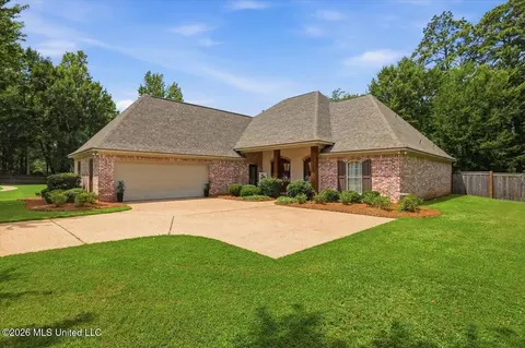 Exterior - 308 Creston Cv, Brandon, MS 39042 photo 5 of 20