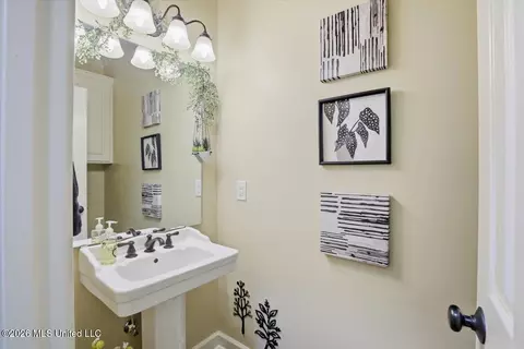Other - 308 Creston Cv, Brandon, MS 39042 photo 6 of 8