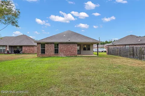 Exterior - 156 Dakota St, Byram, MS 39272 photo 5 of 5