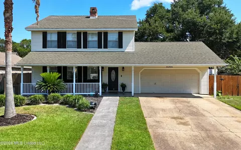 2331 Park Place Dr, Gulfport, MS 39507