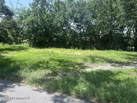 15162 Tyler St, Gulfport, MS 39501