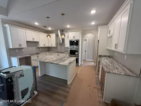 84 Live Oaks Dr, Lamar, MS 38642 photo 8