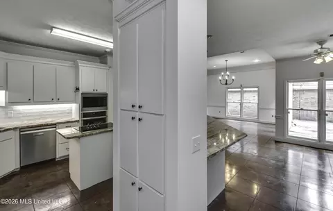 Entry Way - 125 Northpointe Pkwy, Jackson, MS 39211 photo 3 of 3