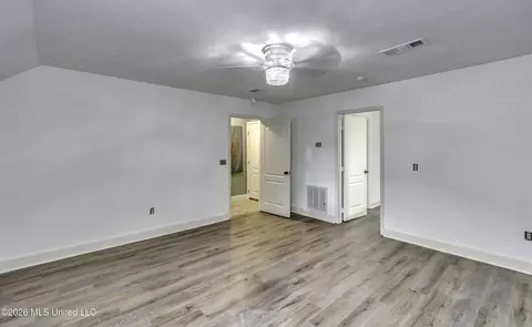 Bedroom - 125 Northpointe Pkwy, Jackson, MS 39211 photo 6 of 8