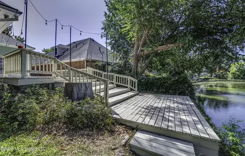 Exterior - 125 Northpointe Pkwy, Jackson, MS 39211 photo 4 of 17