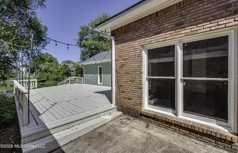 Exterior - 125 Northpointe Pkwy, Jackson, MS 39211 photo 7 of 17