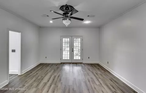 Living - 125 Northpointe Pkwy, Jackson, MS 39211 photo 6 of 9