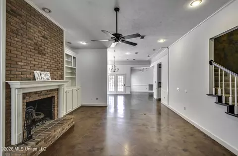 Living - 125 Northpointe Pkwy, Jackson, MS 39211 photo 9 of 9