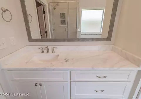 Bath - 609 Gloucester Way, Flowood, MS 39232 photo 3 of 4