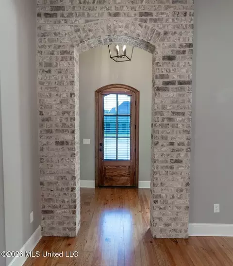 Entry Way - 609 Gloucester Way, Flowood, MS 39232 photo 1 of 5