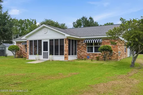12302 Cedar Lake Rd, Biloxi, MS 39532
