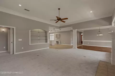 Living - 504 Beacon Cv, Brandon, MS 39047 photo 5 of 8
