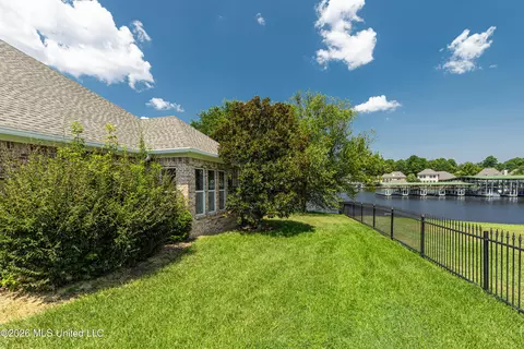 Exterior - 504 Beacon Cv, Brandon, MS 39047 photo 18 of 24