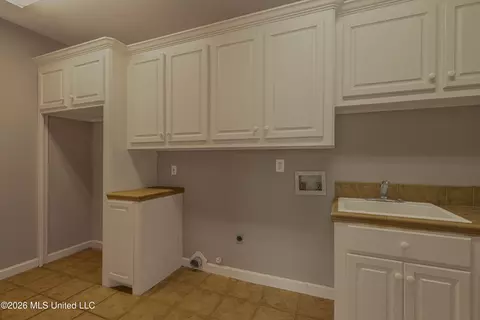 Other - 504 Beacon Cv, Brandon, MS 39047 photo 5 of 14