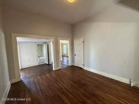 Living - 155 Main St, Raleigh, MS 39153 photo 9 of 9