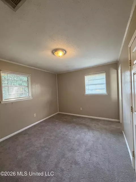 3853 Jeffery Rd, Moss Point, MS 39562 photo 6