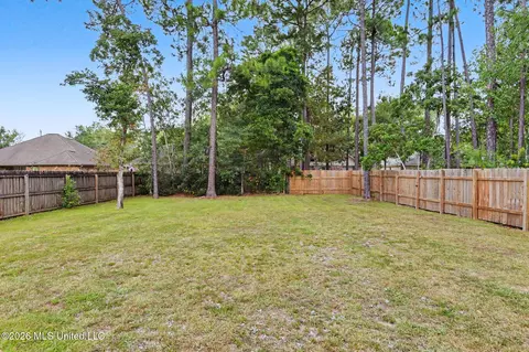 Exterior - 846 Amoka Pl, Diamondhead, MS 39525 photo 4 of 6