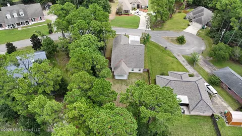 View/Area - 846 Amoka Pl, Diamondhead, MS 39525 photo 3 of 3