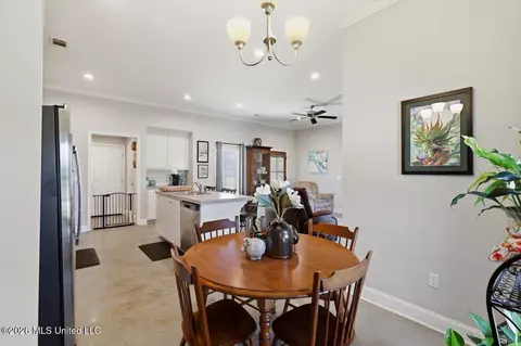 Dining - 1204 Addison Ln, Brandon, MS 39042 photo 2 of 2