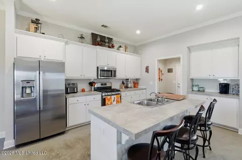 Kitchen - 1204 Addison Ln, Brandon, MS 39042 photo 1 of 3