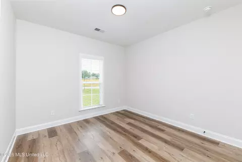 Bedroom - 7554 John Elliott Ln, Hernando, MS 38632 photo 2 of 6