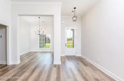 Entry Way - 7554 John Elliott Ln, Hernando, MS 38632 photo 2 of 6