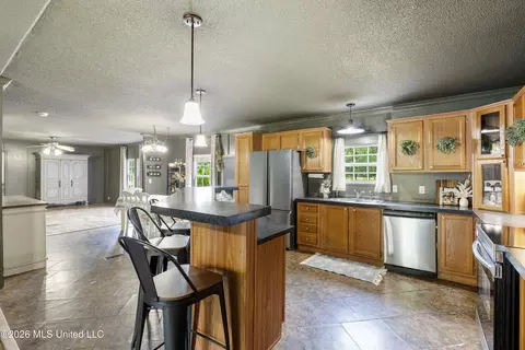 1116 County Road 2, Hickory Flat, MS 38633 photo 12