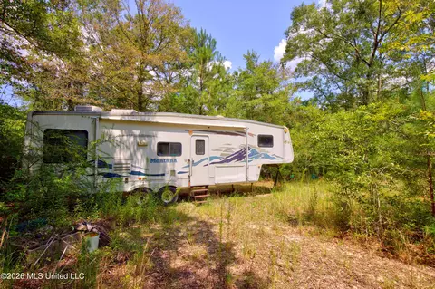 20237 Fox Ridge Dr, Saucier, MS 39574 photo 17