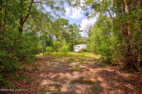 20237 Fox Ridge Dr, Saucier, MS 39574 photo 10