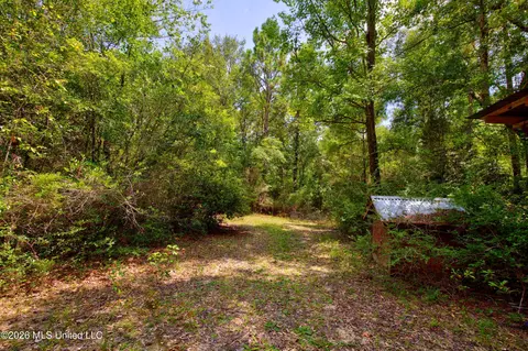 20237 Fox Ridge Dr, Saucier, MS 39574 photo 7