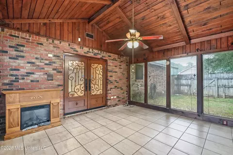 Exterior - 237 Baybury Ln, Jackson, MS 39212 photo 5 of 11