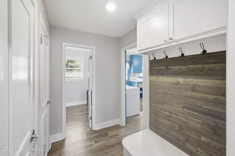 Entry Way - 1022 L D White Rd, Summit, MS 39666 photo 2 of 2
