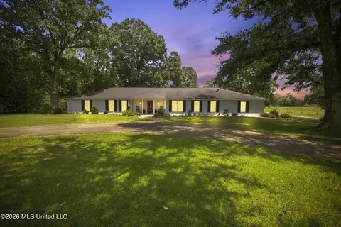 Exterior - 1022 L D White Rd, Summit, MS 39666 photo 14 of 14