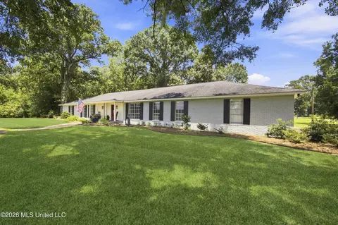 Exterior - 1022 L D White Rd, Summit, MS 39666 photo 3 of 14
