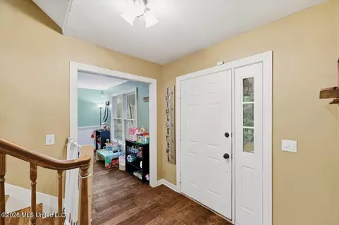 Entry Way - 324 Warwick Rd, Clinton, MS 39056 photo 1 of 3